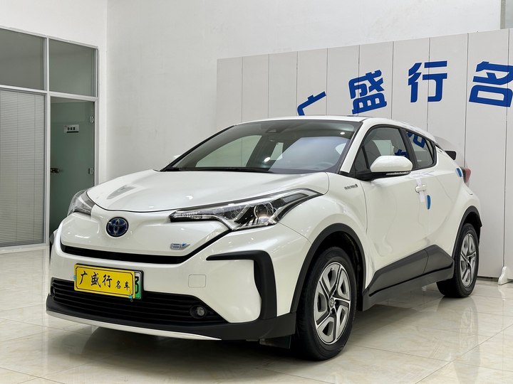 Toyota CH-R EV фото, Комплектация Toyota CH-R EV, Toyota CH-R EV салон, Цена Toyota CH-R EV, Toyota CH-R EV