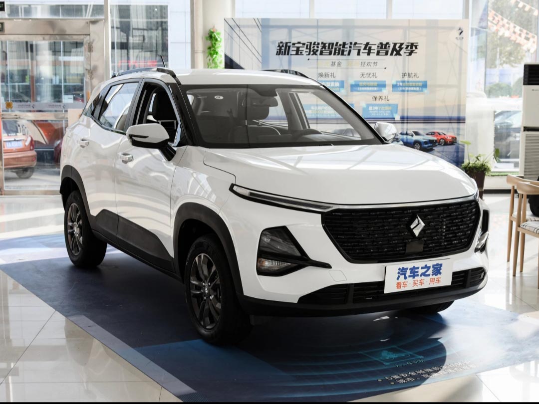 Baojun RS-3 фото, Комплектация Baojun RS-3, Baojun RS-3 салон, Цена Baojun RS-3, Baojun RS-3