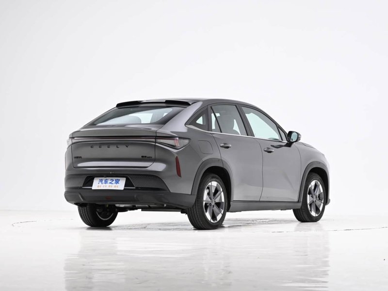 Выпущен внедорожник Geely Boyue EREV с запасом хода 375 км, 30–80% за 15 минут зарядки, от 14 900 долларов США