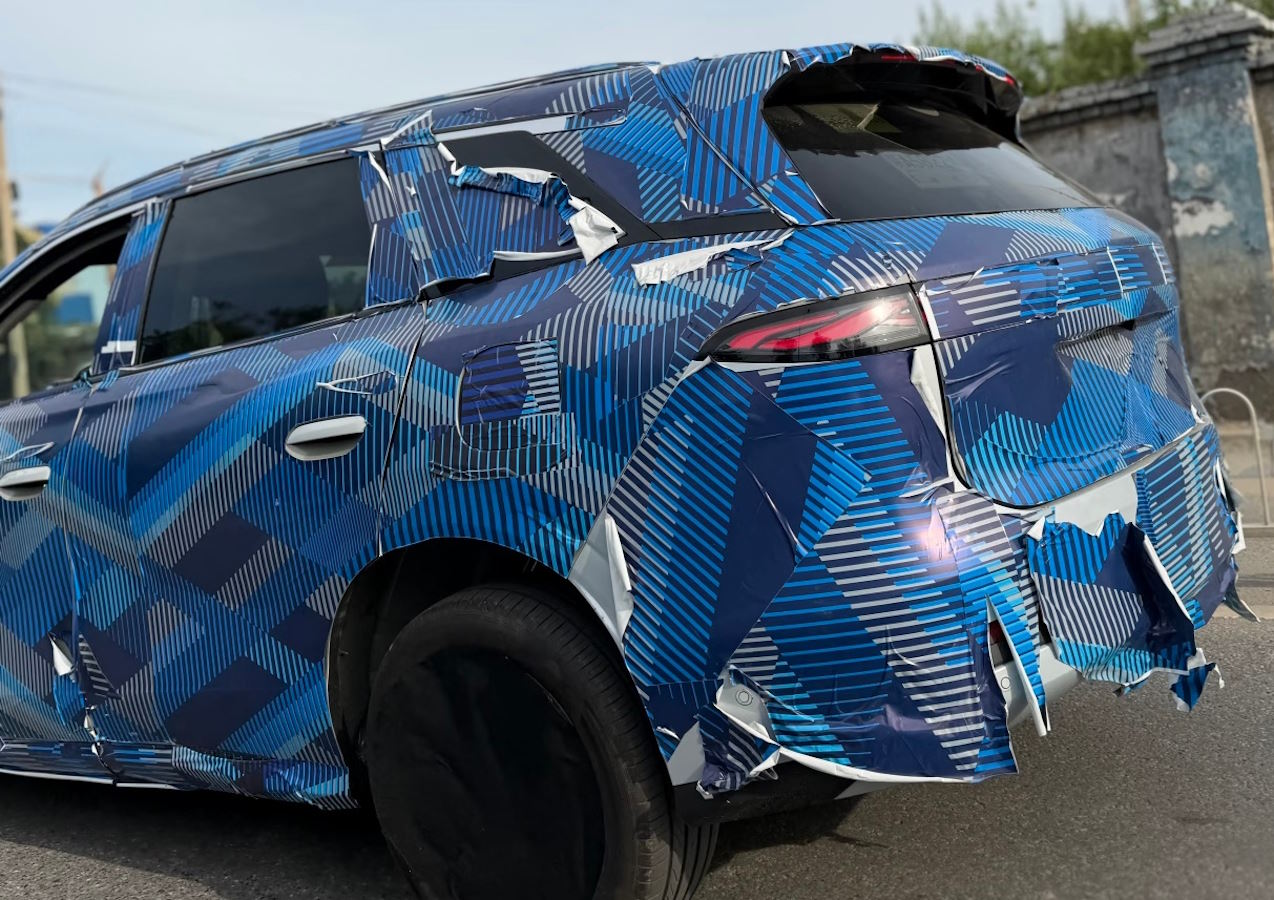 Новый BYD Tang замечен в Китае, будет запущен как бюджетная версия Sealion 8 (Atto 8).