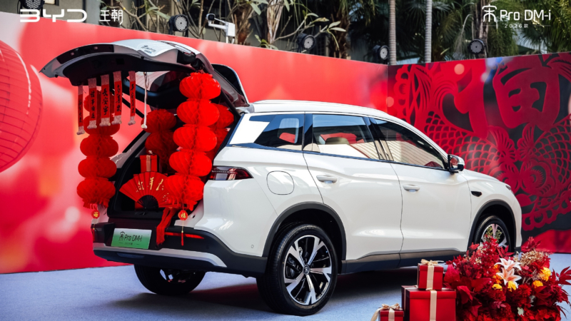 Кроссовер BYD Song Pro PHEV получит увеличение запаса хода на 33% благодаря новой батарее