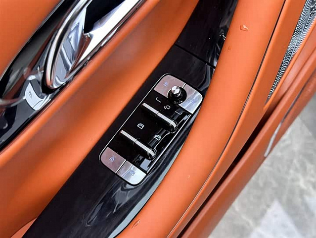 Geely Galaxy M9 2025 112 л.с. — из Китая под ключ