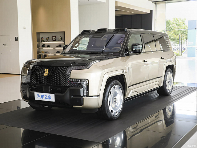 Yangwang U8 L — Авто под заказ из Китая
