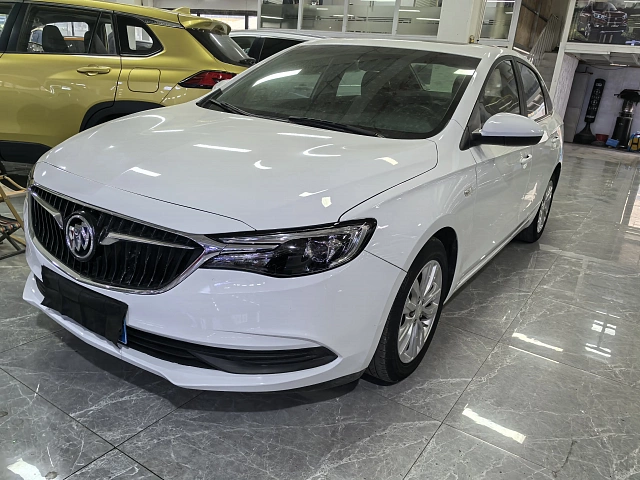 Buick Excelle GT 2022 1.5L — из Китая под ключ