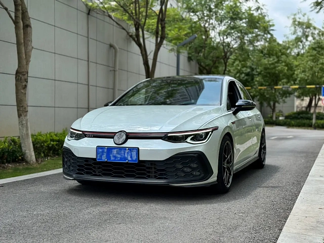 Volkswagen Golf GTI — Хэтчбек под заказ из Китая