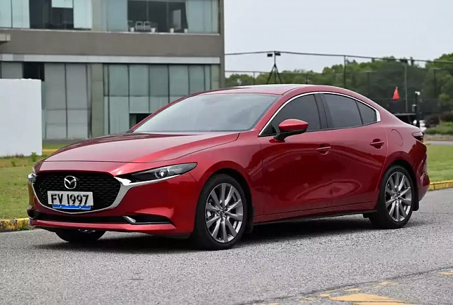Mazda Mazda3 — Седан под заказ из Китая