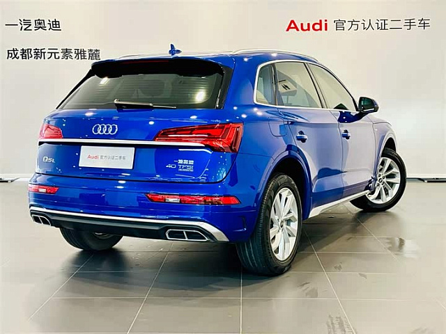 Audi Q5L 2021 2L — из Китая под ключ
