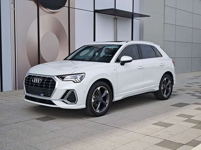 Audi Q3 2021 1.5L — из Китая под ключ
