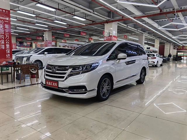 Honda Elysion — Минивэн под заказ из Китая