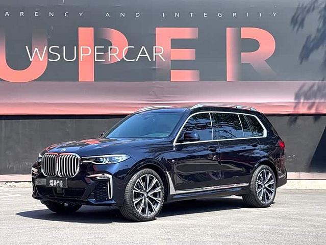 BMW X7 2019 3L — из Китая под ключ