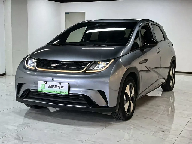 BYD Dolphin 2024 — из Китая под ключ