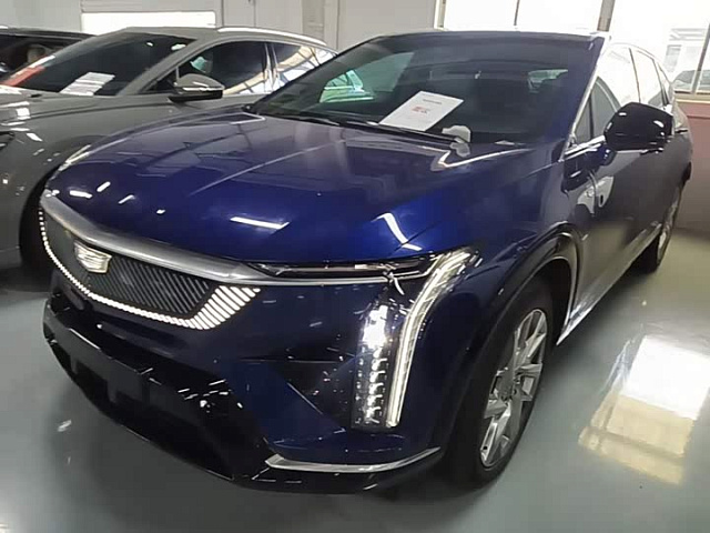 Cadillac OPTIQ 2024款 标准续航版 — из Китая под ключ