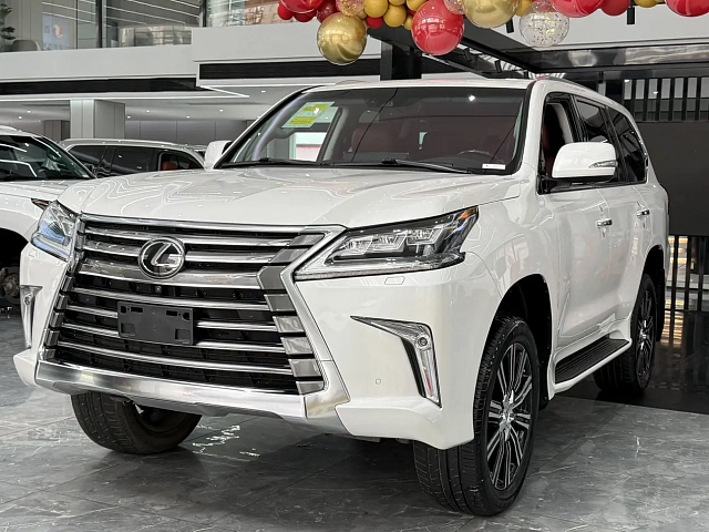 Lexus LX — Внедорожник под заказ из Китая