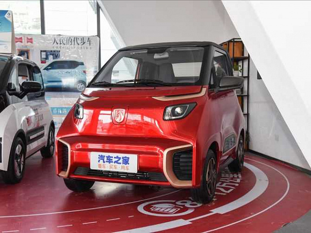 Baojun E-200 — Хэтчбек под заказ из Китая