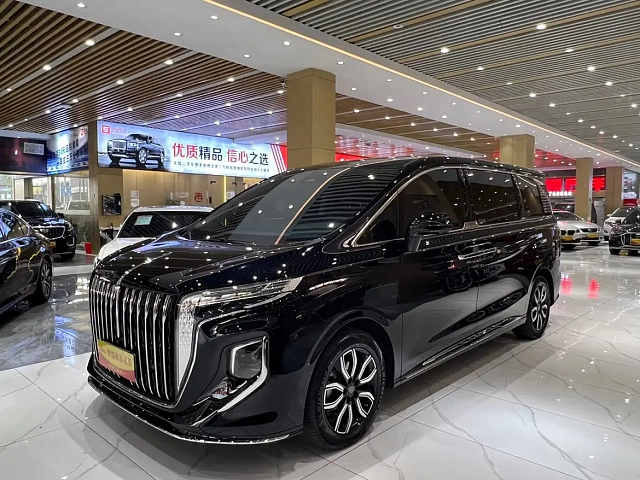 Hongqi HQ9 — Минивэн под заказ из Китая
