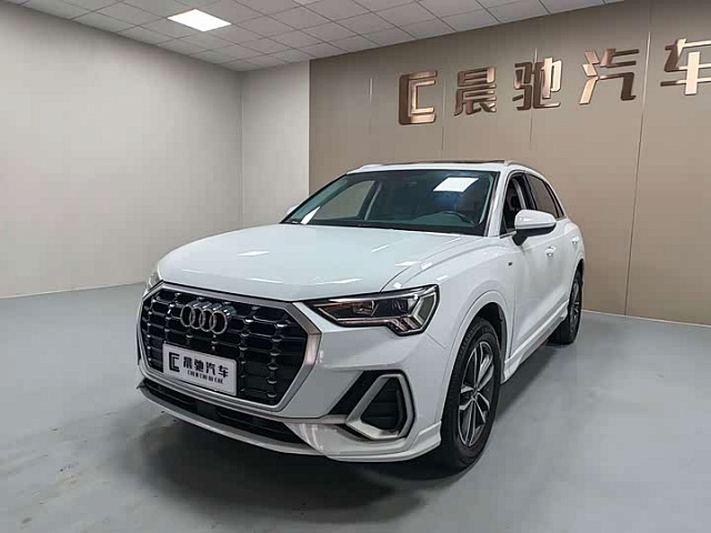 Audi Q3 2021 1.5L — из Китая под ключ