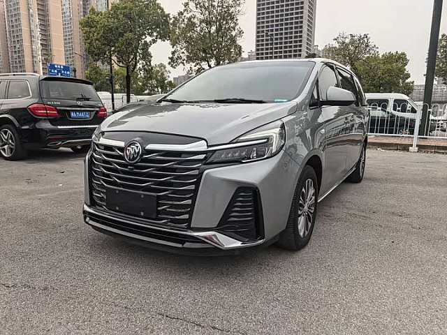Buick GL8 2023 2L — из Китая под ключ