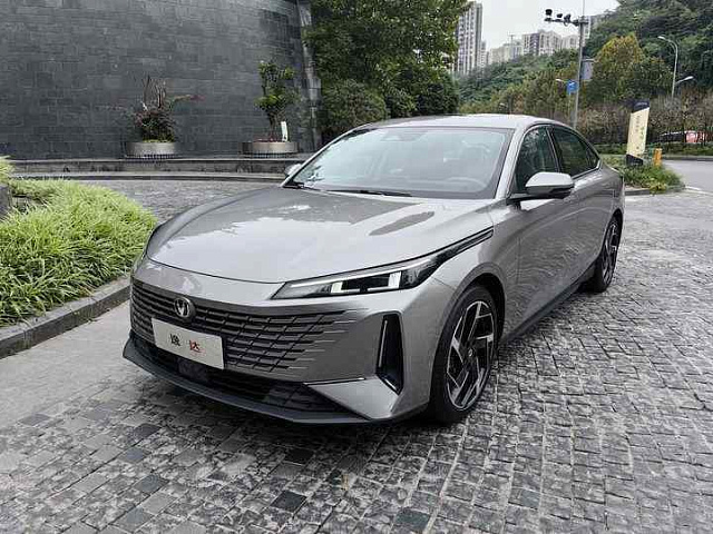 Changan Lamore — Седан под заказ из Китая