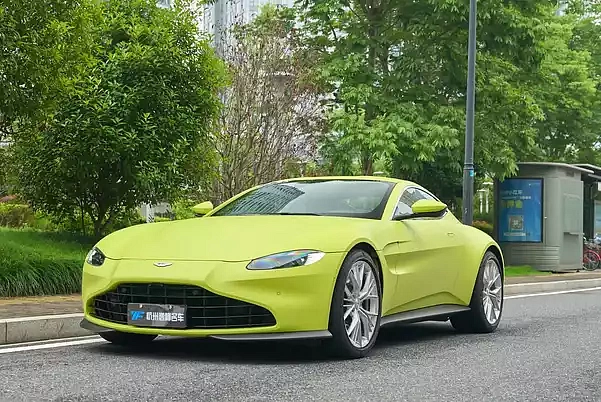 Aston Martin Vantage — Внедорожник под заказ из Китая