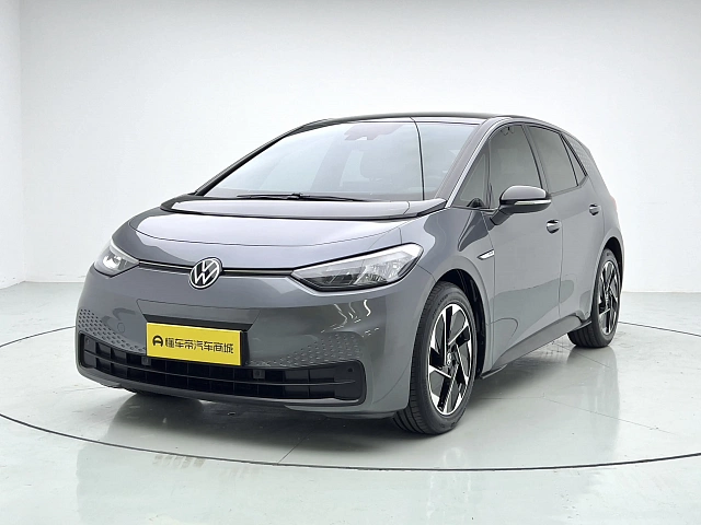 Volkswagen ID.3 — Хэтчбек под заказ из Китая