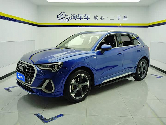 Audi Q3 2021 1.5L — из Китая под ключ