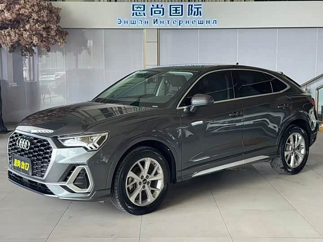 Audi Q3 Sportback 2022 1.5L — из Китая под ключ