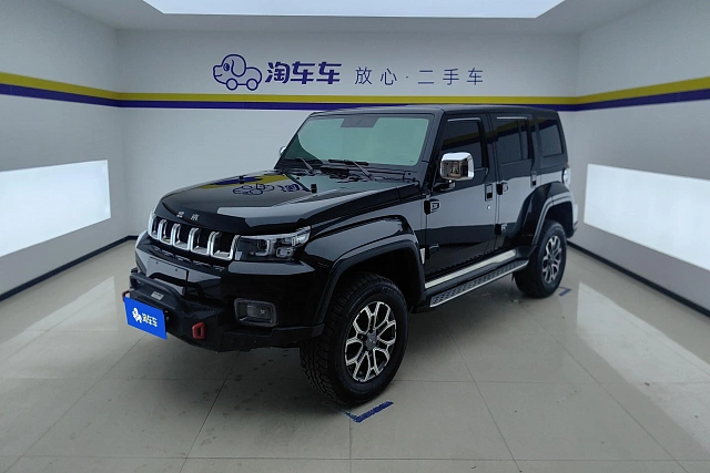 BAIC Beijing Off-road BJ40 2024 2L — из Китая под ключ