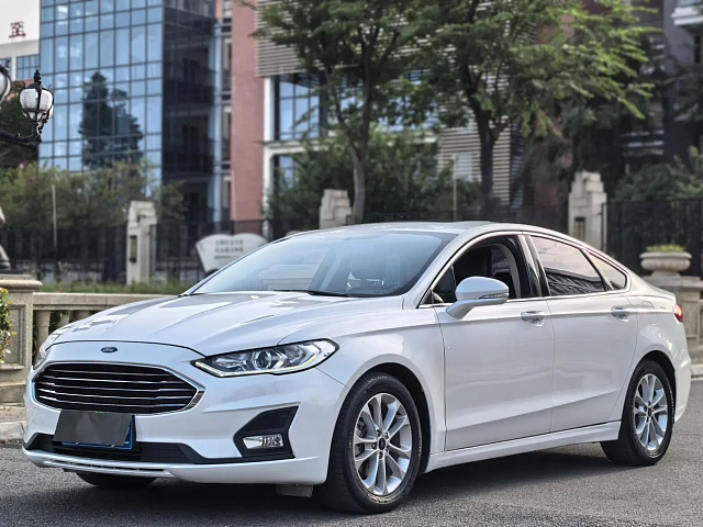 Ford Mondeo — Седан под заказ из Китая