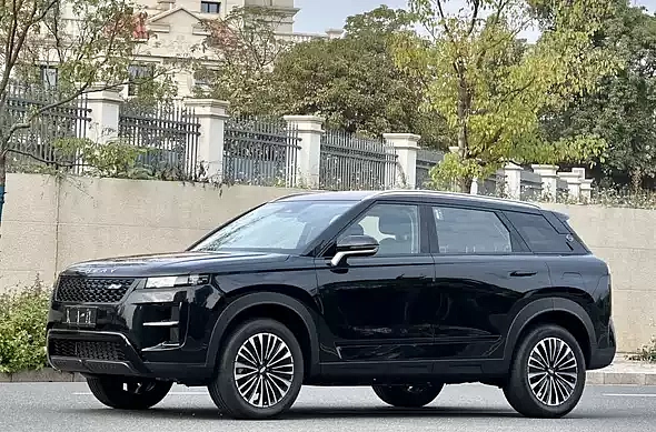 Изображение Chery Tiggo 7 C-DM 2025 1.5L