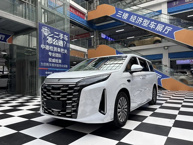 BYD Summer — Минивэн под заказ из Китая