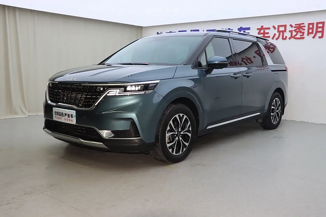 Kia Carnival — Минивэн под заказ из Китая