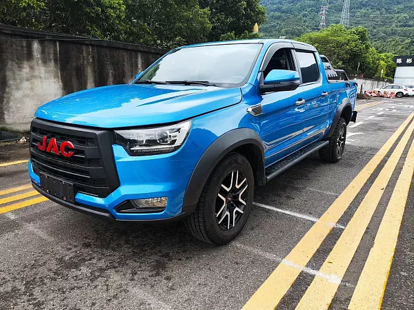 Изображение JAC T8 2022 2L