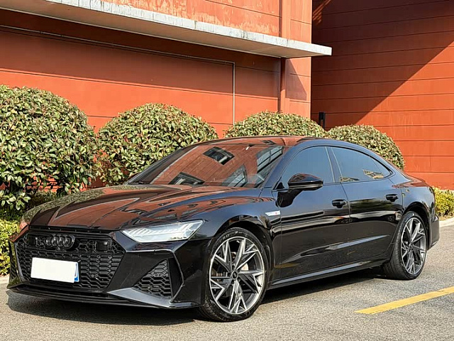 Audi A7L 2024 2L — из Китая под ключ