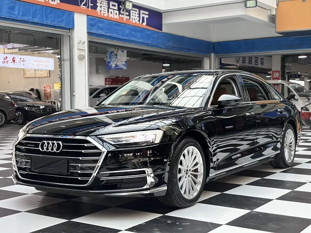 Audi A8 — Седан под заказ из Китая
