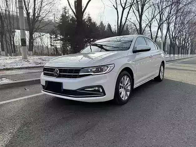 Volkswagen Bora — Седан под заказ из Китая