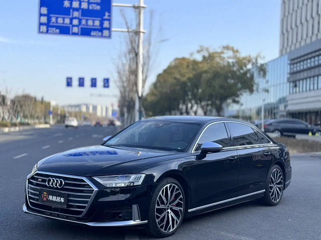 Audi S8 — Седан под заказ из Китая