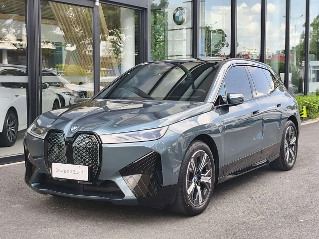 BMW iX — Внедорожник под заказ из Китая