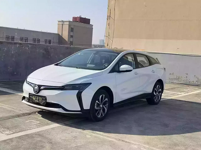 Buick Velite 6 2025 — из Китая под ключ