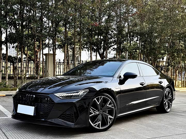 Audi A7L 2024 2L — из Китая под ключ