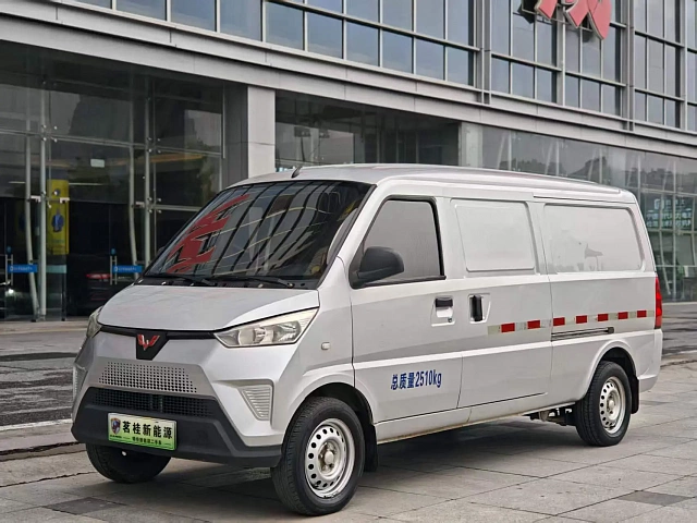 Wuling EV50 — Фургон под заказ из Китая