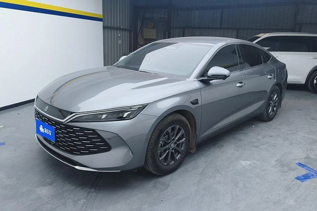 BYD Qin L DM 2025 1.5L — из Китая под ключ
