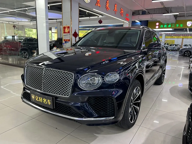 Bentley Bentayga — Внедорожник под заказ из Китая