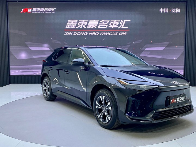 Toyota bZ4X — Кроссовер под заказ из Китая