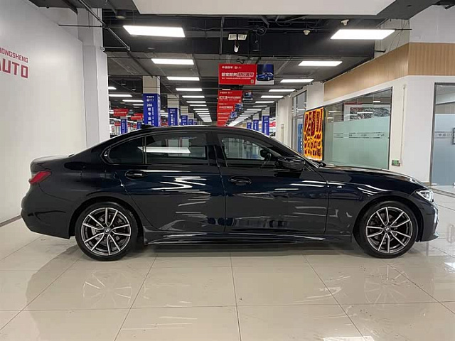 BMW 3 Series 2021 2L — из Китая под ключ