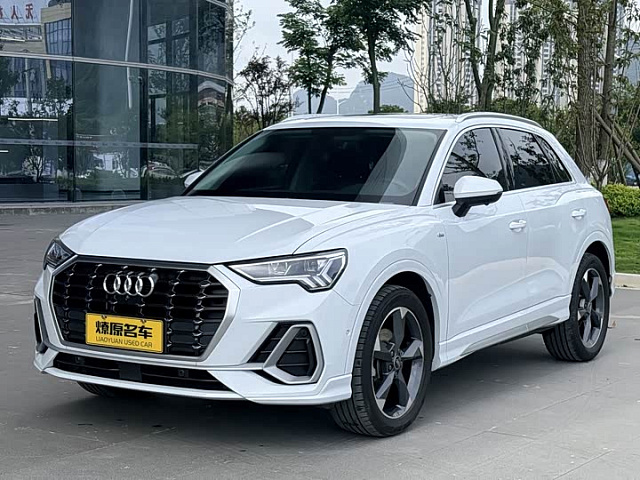 Audi Q3 2022 1.5L — из Китая под ключ