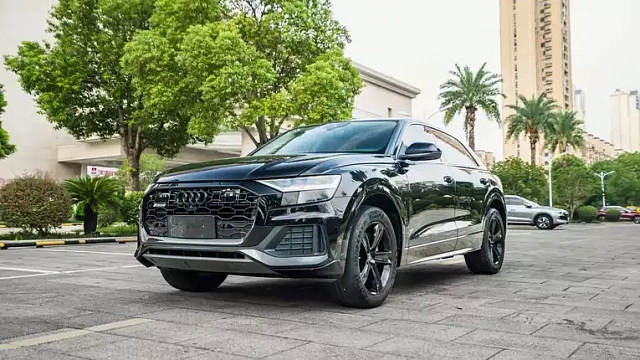 Audi Q8 — Внедорожник под заказ из Китая