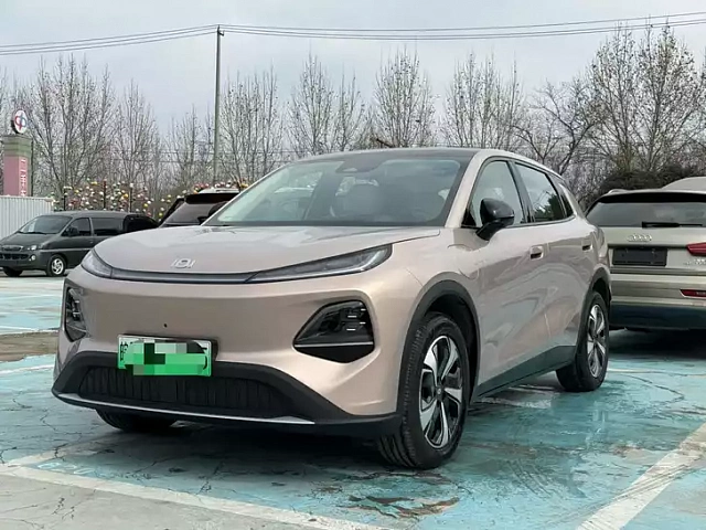 Changan Qiyuan Q05 — Внедорожник под заказ из Китая