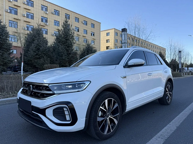 Volkswagen T-Roc — Внедорожник под заказ из Китая