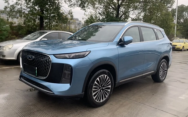 Изображение Chery Tiggo 8 PLUS C-DM 2024 1.5L