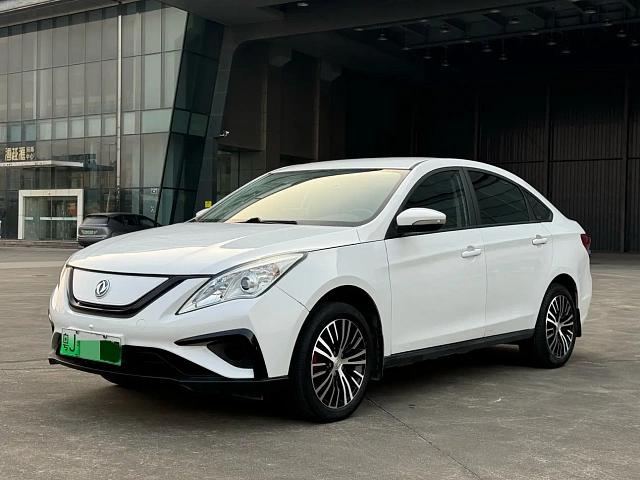 Forthing S50 EV — Седан под заказ из Китая